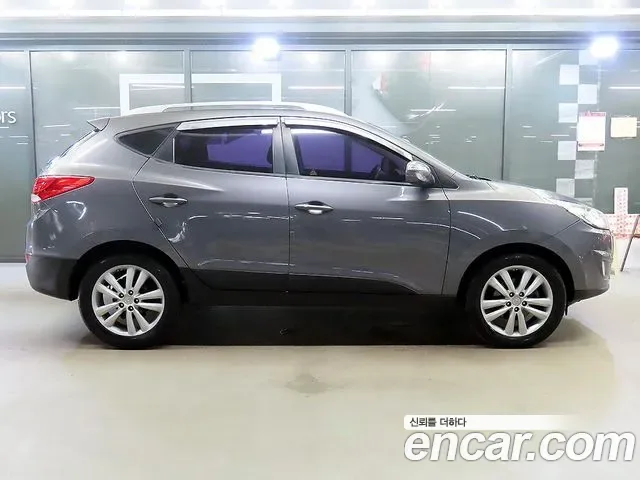 Hyundai Tucson ix, 2013 — фото 3
