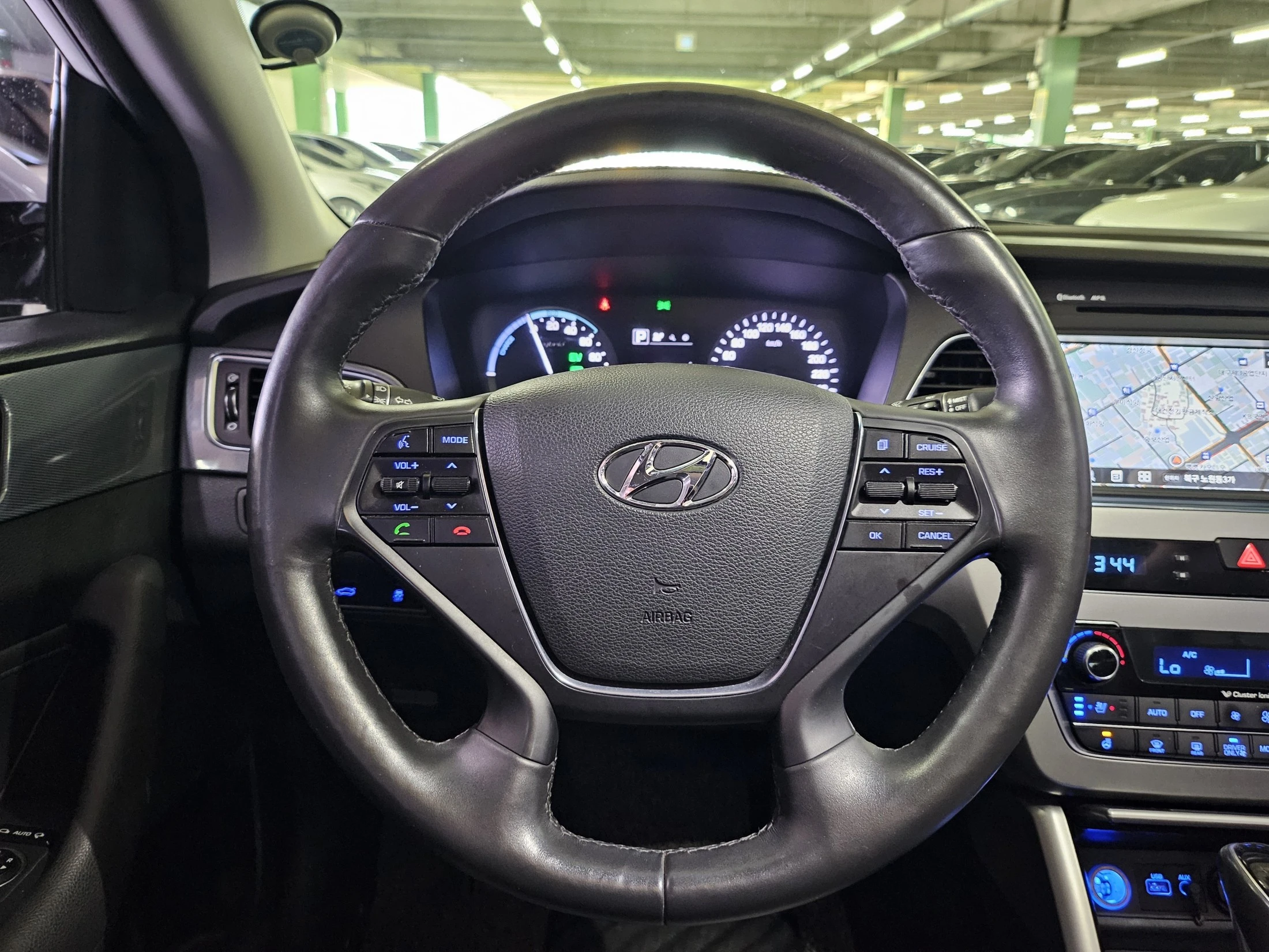 Hyundai Sonata LF Sonata Hybrid, 2017 — фото 12