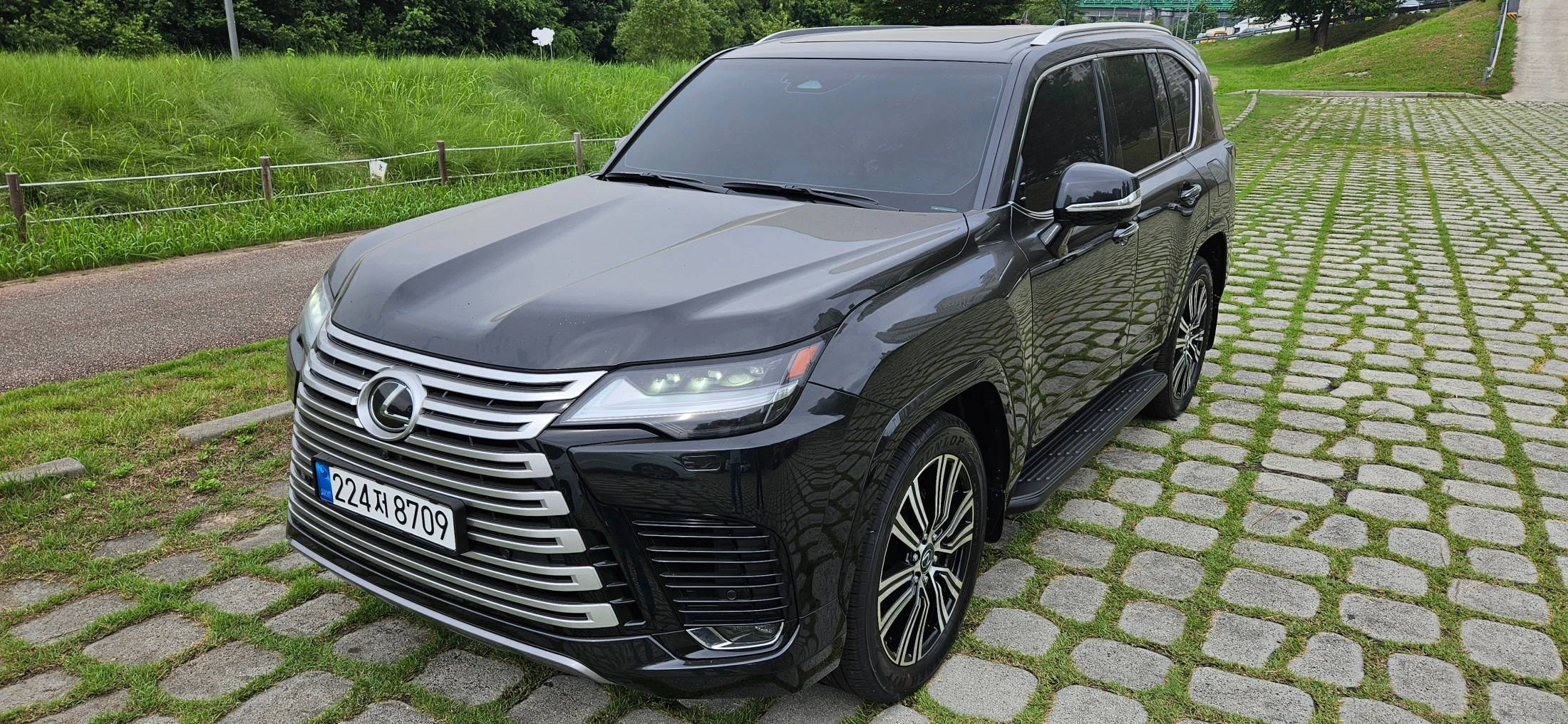 Lexus Lx