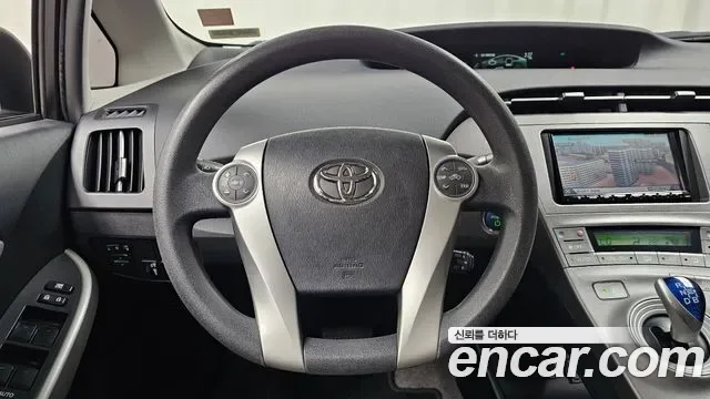 Toyota Prius, 2012 — фото 13