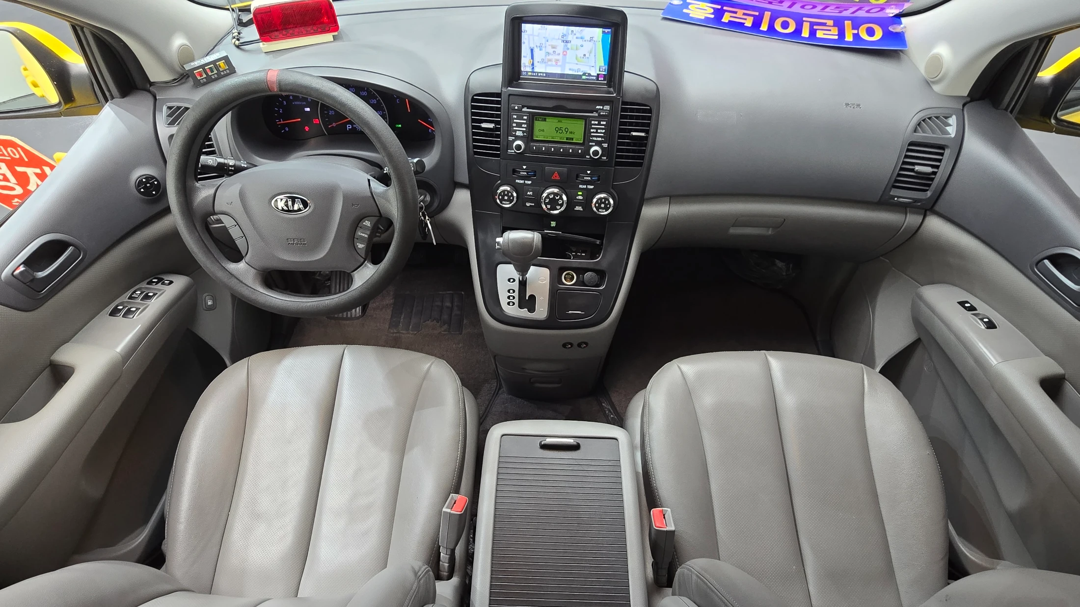 Kia Canival Carnival R, 2014 — фото 4