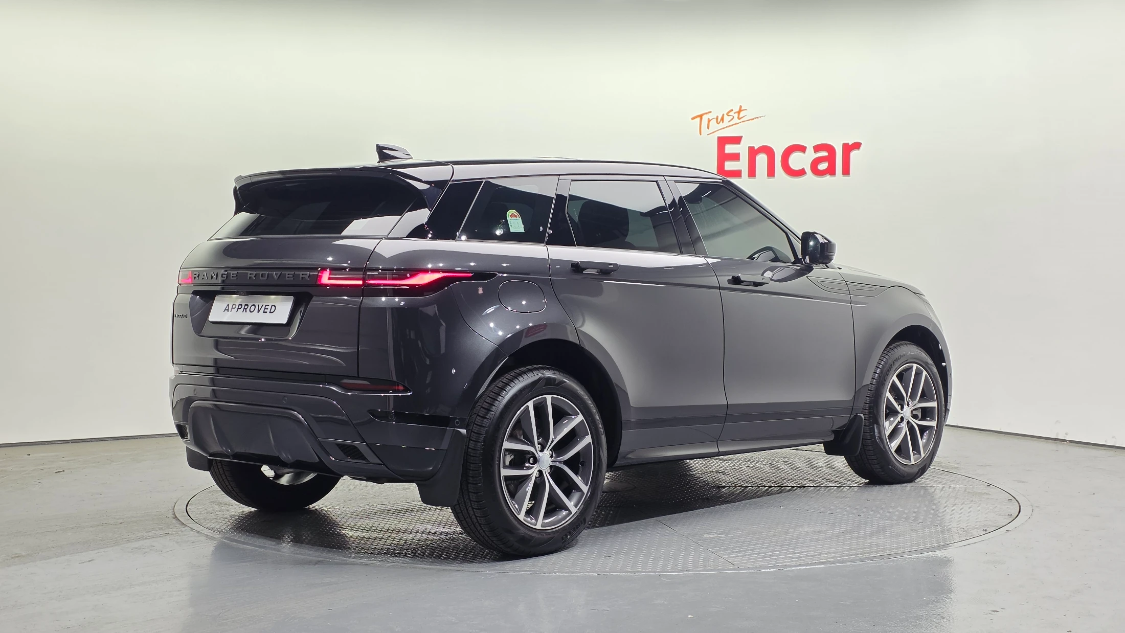 Land Rover Range Rover Evoque, 2025 — фото 2