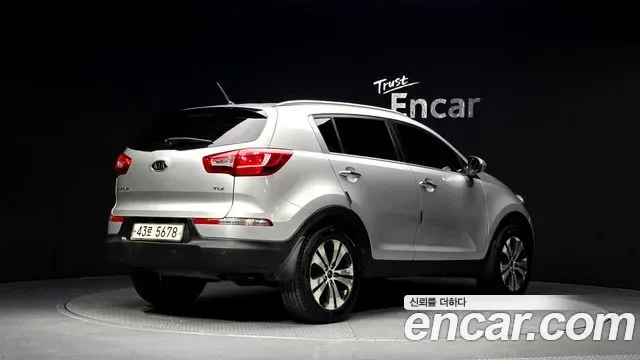 Kia Sportage, 2010 — фото 2