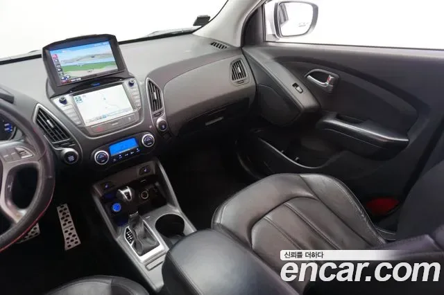 Hyundai Tucson ix, 2013 — фото 16