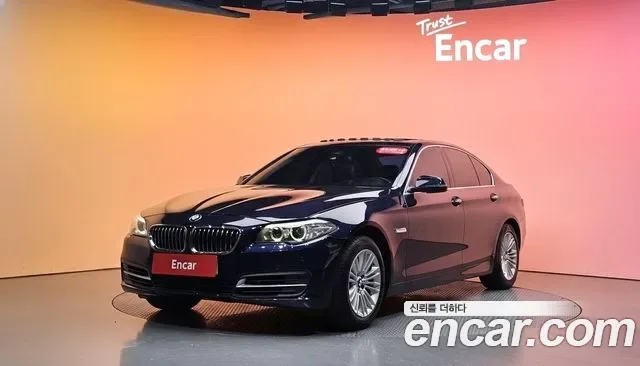 BMW 5-Series F10, 2014 — фото 21