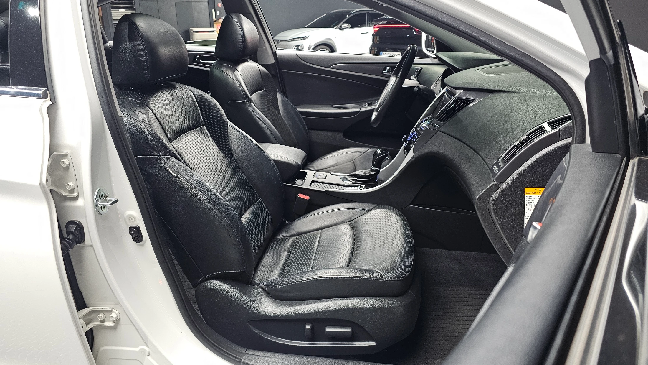 Hyundai Sonata Hybrid, 2012 — фото 27