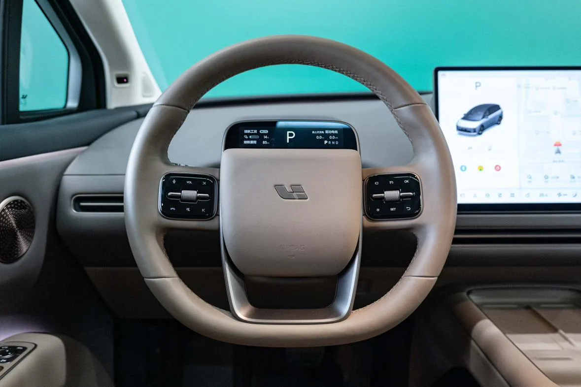 Li Auto ideal i8, 2025 — фото 13