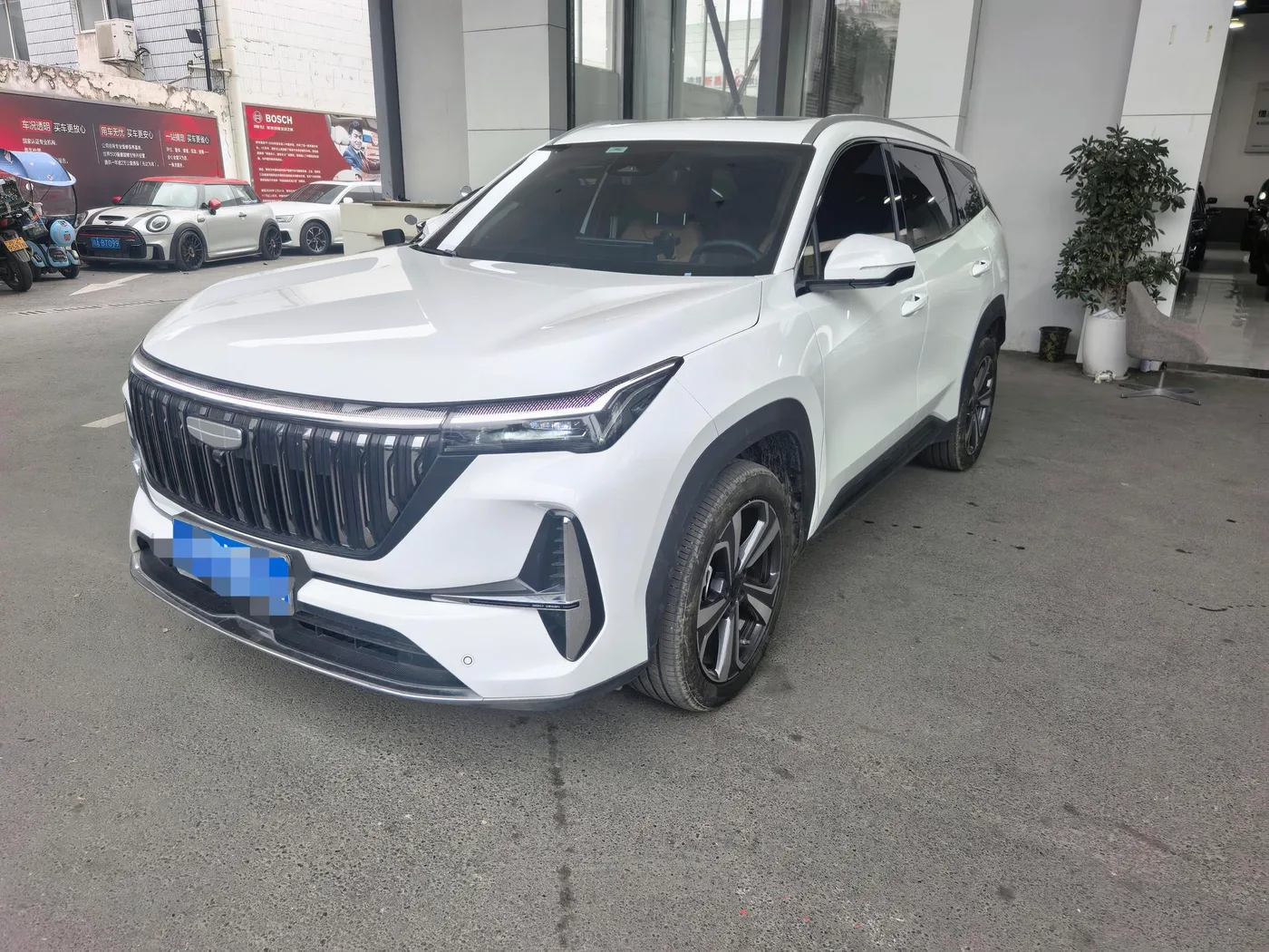 Geely Boyue L