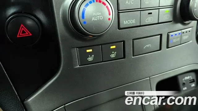 Hyundai Starex Grand Starex, 2010 — фото 19