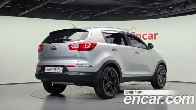Kia Sportage, 2012 — фото 2