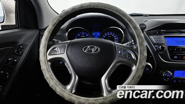 Hyundai Tucson ix, 2011 — фото 13