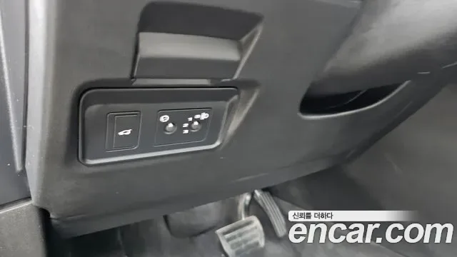 Land Rover Range Rover Evoque, 2025 — фото 27