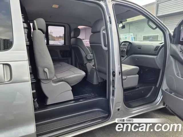 Hyundai Starex Grand Starex, 2012 — фото 12
