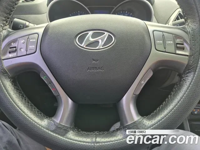 Hyundai Tucson ix, 2013 — фото 17