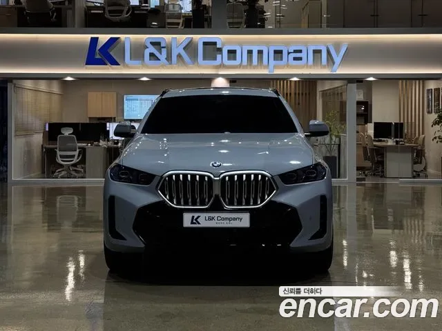 BMW X6 G06