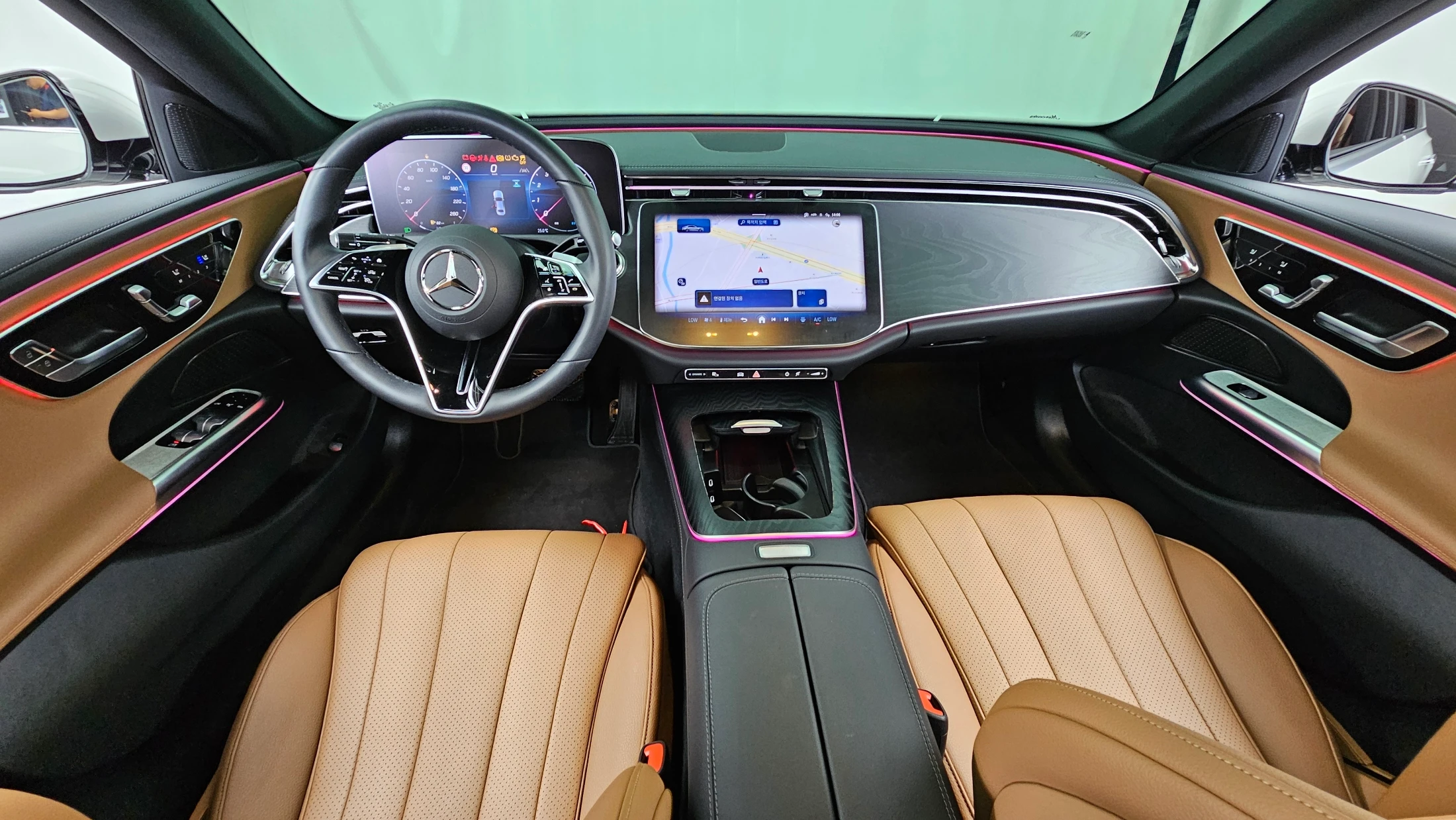 Mercedes-Benz E-Class W214, 2025 — фото 4