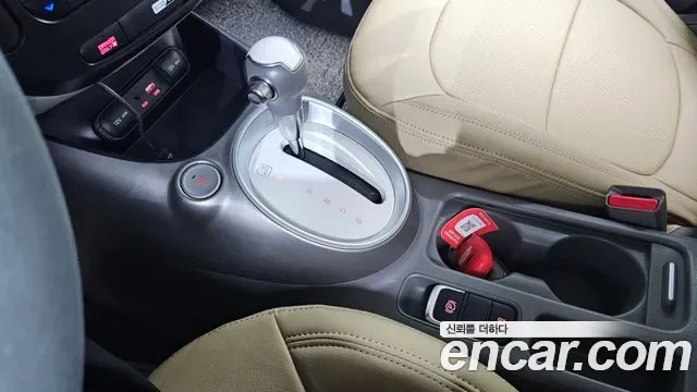 Kia Soul EV, 2018 — фото 9