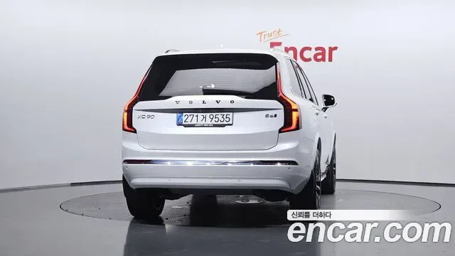 Volvo Xc90, 2025 — фото 4