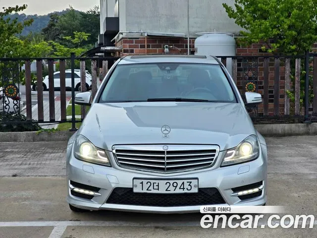 Mercedes-Benz C-Class W204