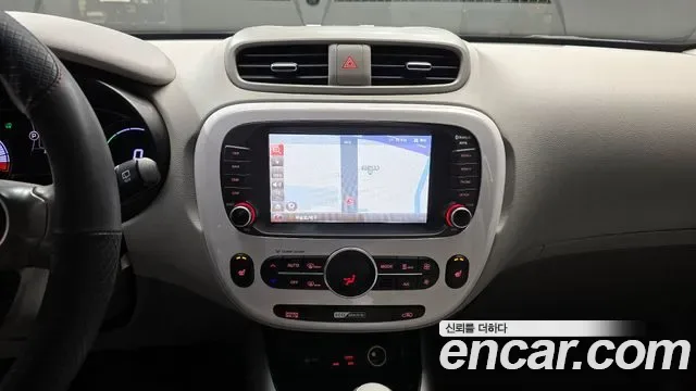 Kia Soul EV, 2017 — фото 14