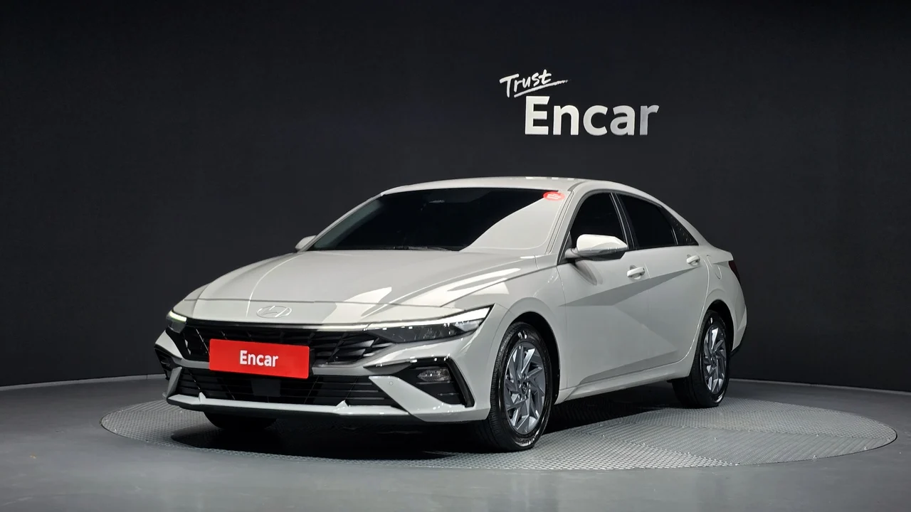 Hyundai Avante CN7