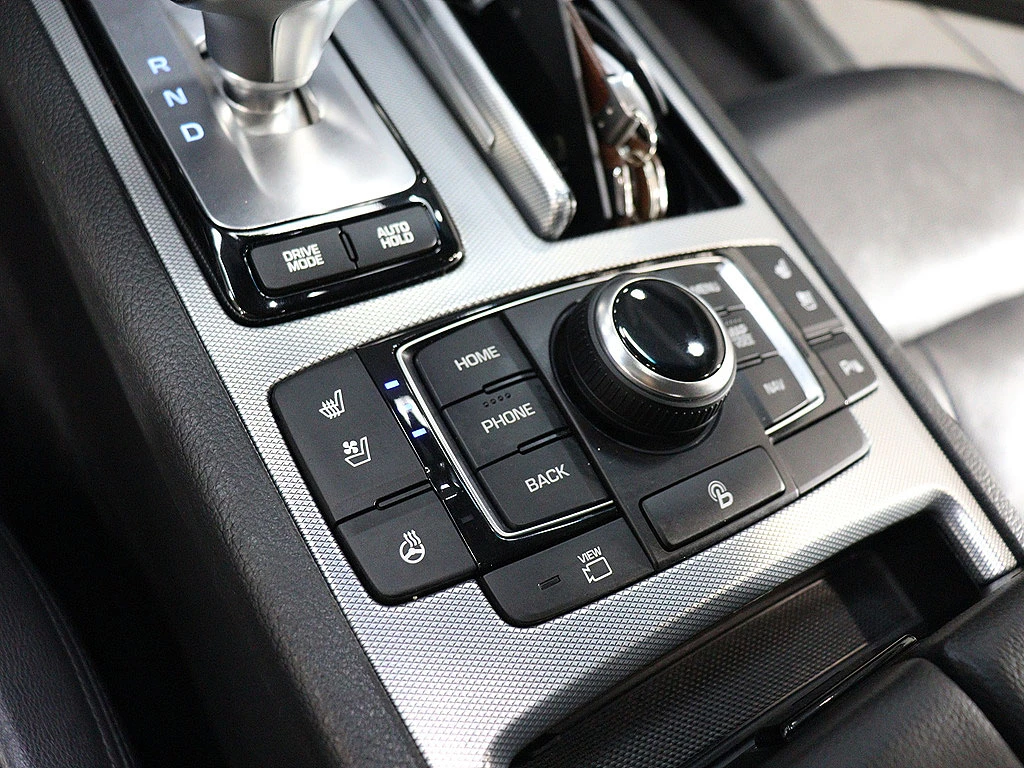 Genesis G80, 2017 — фото 12