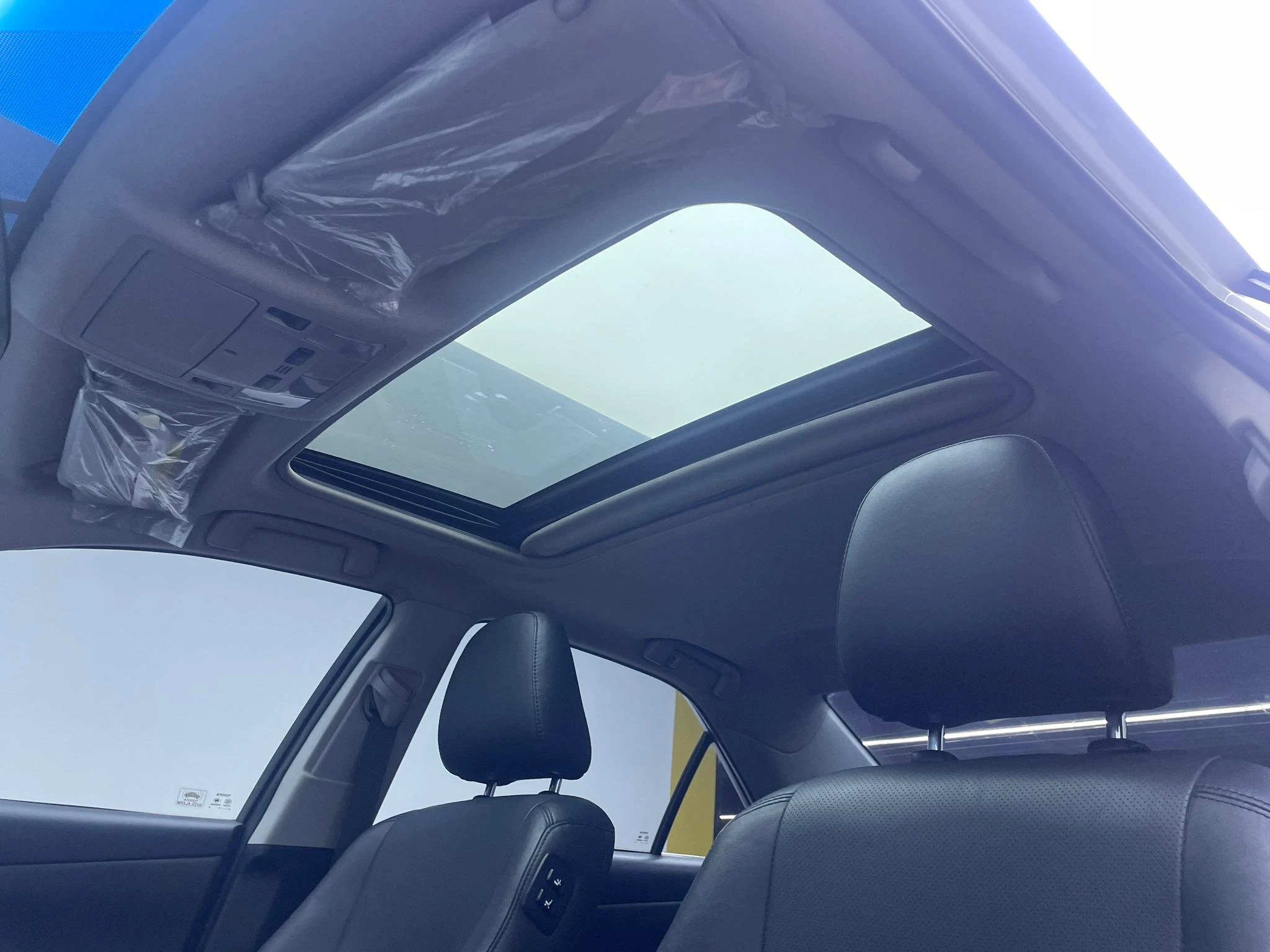 Toyota Camry, 2015 — фото 14