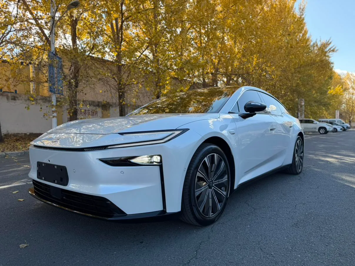Toyota Platinum Intelligence 7