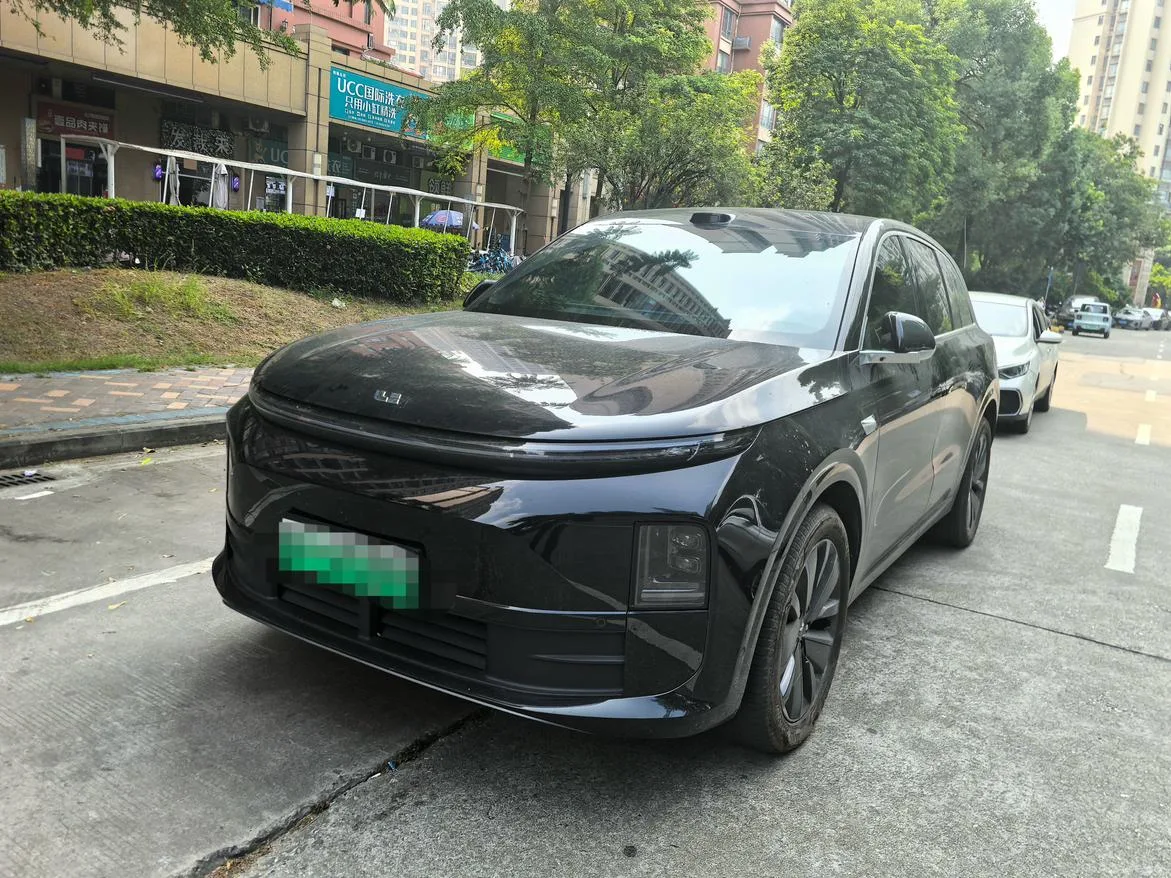 Li Auto Ideal L6