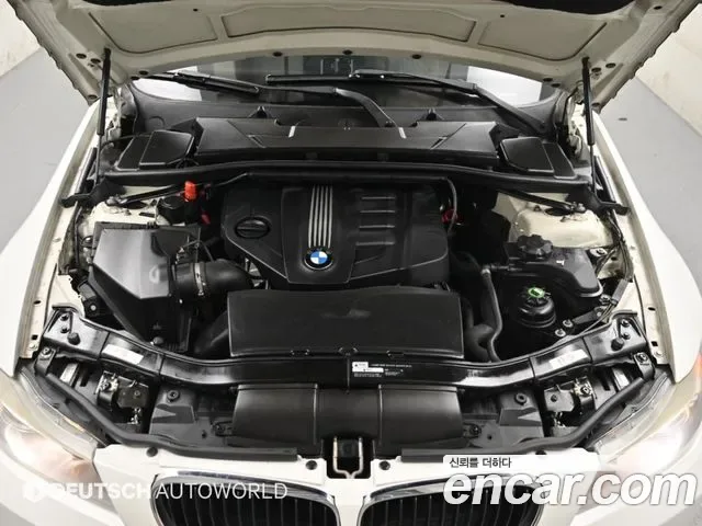 BMW 3-Series E90, 2011 — фото 6