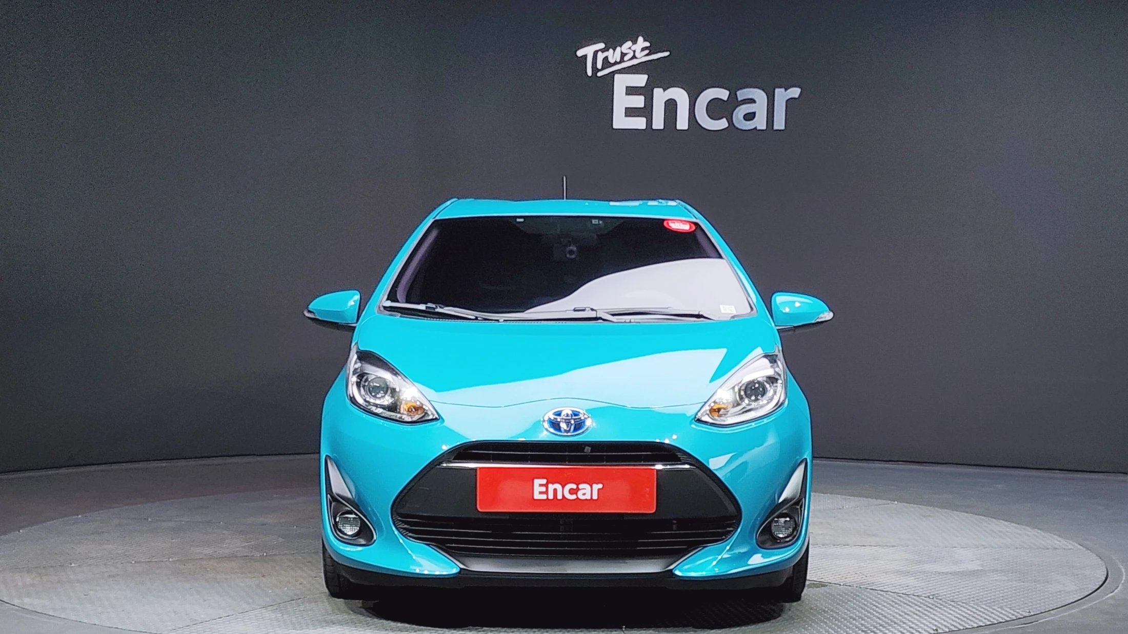 Toyota Prius C, 2018 — фото 3