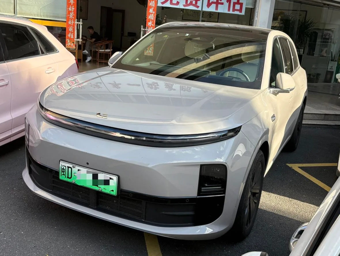 Li Auto Ideal L6