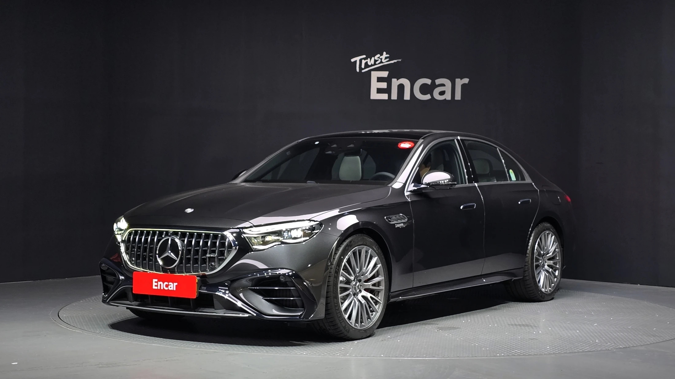 Mercedes-Benz E-Class W214