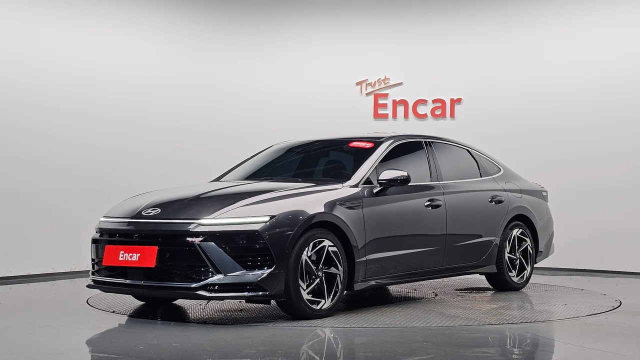 Hyundai Sonata De Edge (DN8)