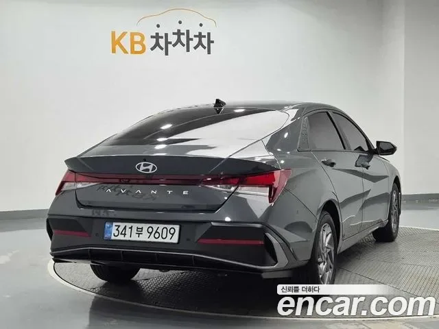 Hyundai Avante CN7, 2026 — фото 3