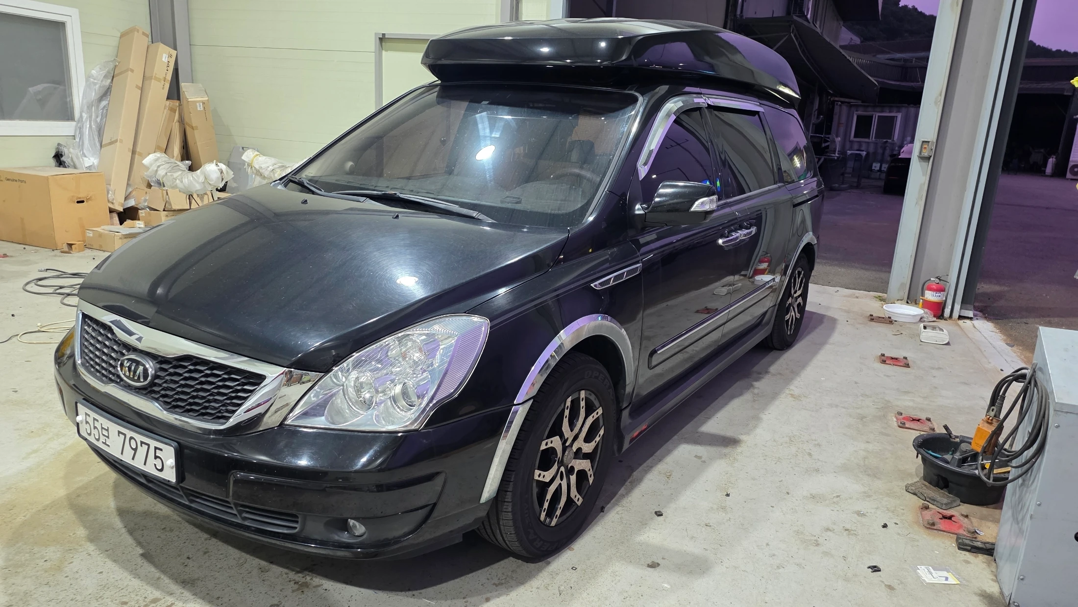 Kia Canival Carnival R