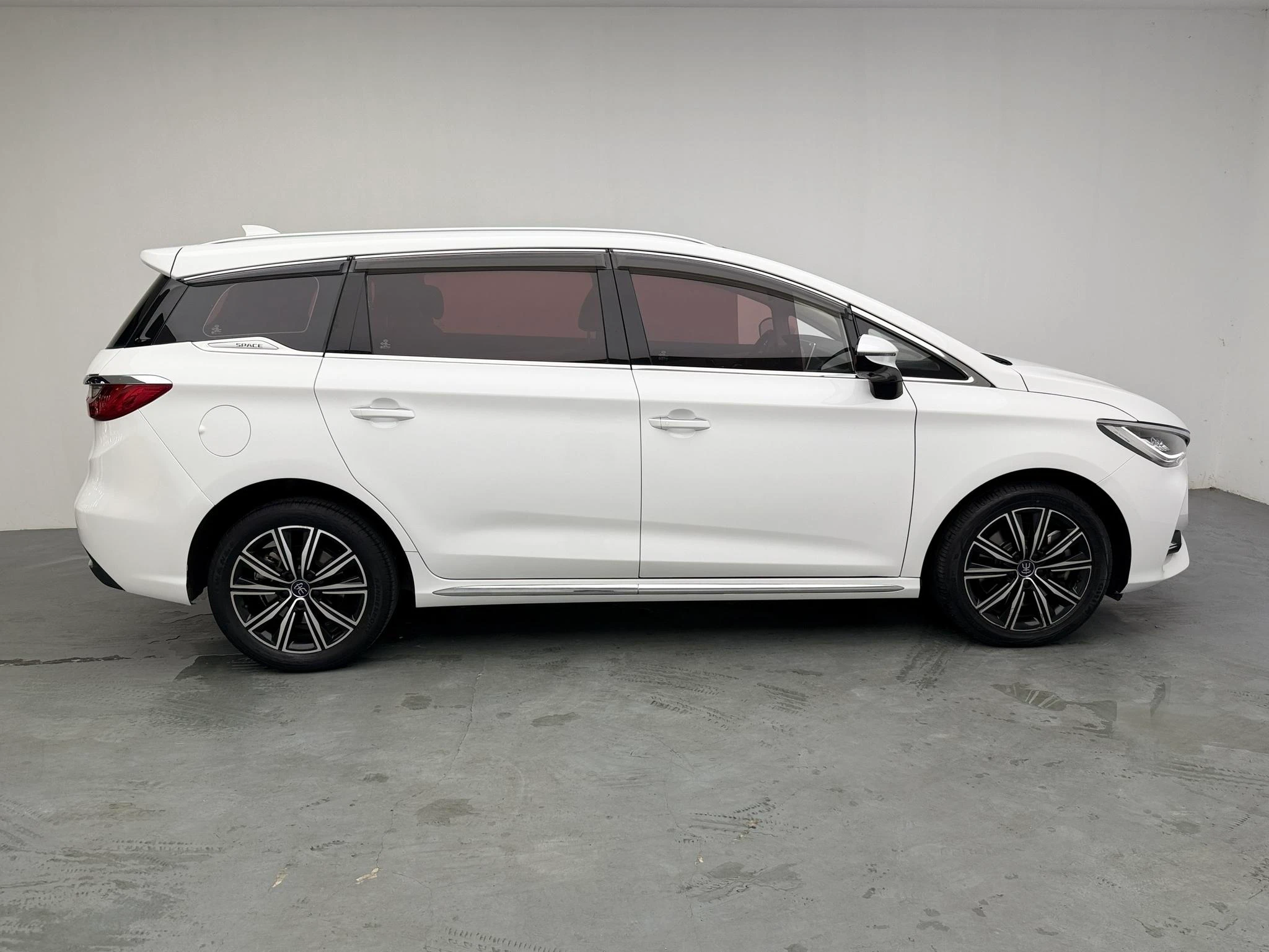 BYD SongMAX DM, 2019 — фото 8