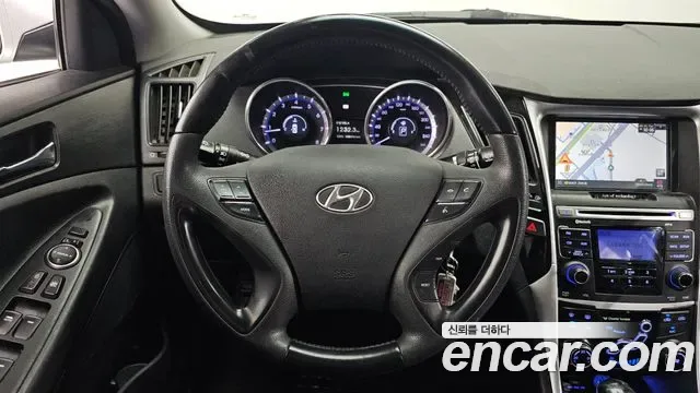 Hyundai Sonata YF Sonata, 2010 — фото 13