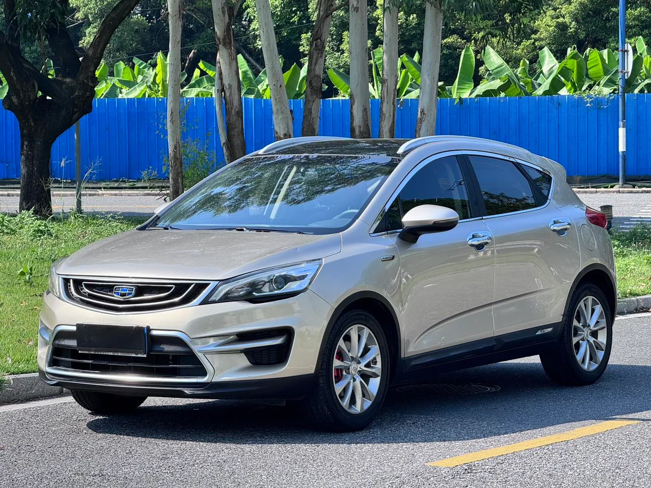 Geely Emgrand GS