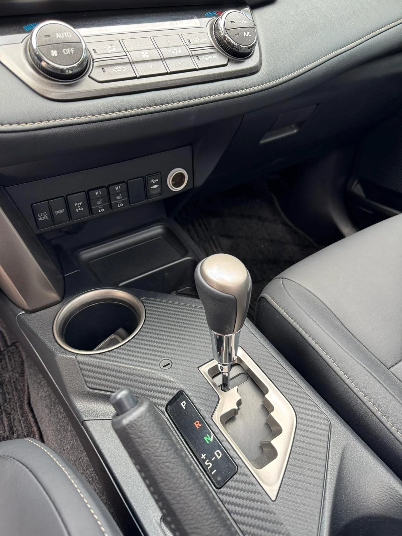 Toyota RAV4 Rongfang, 2015 — фото 13
