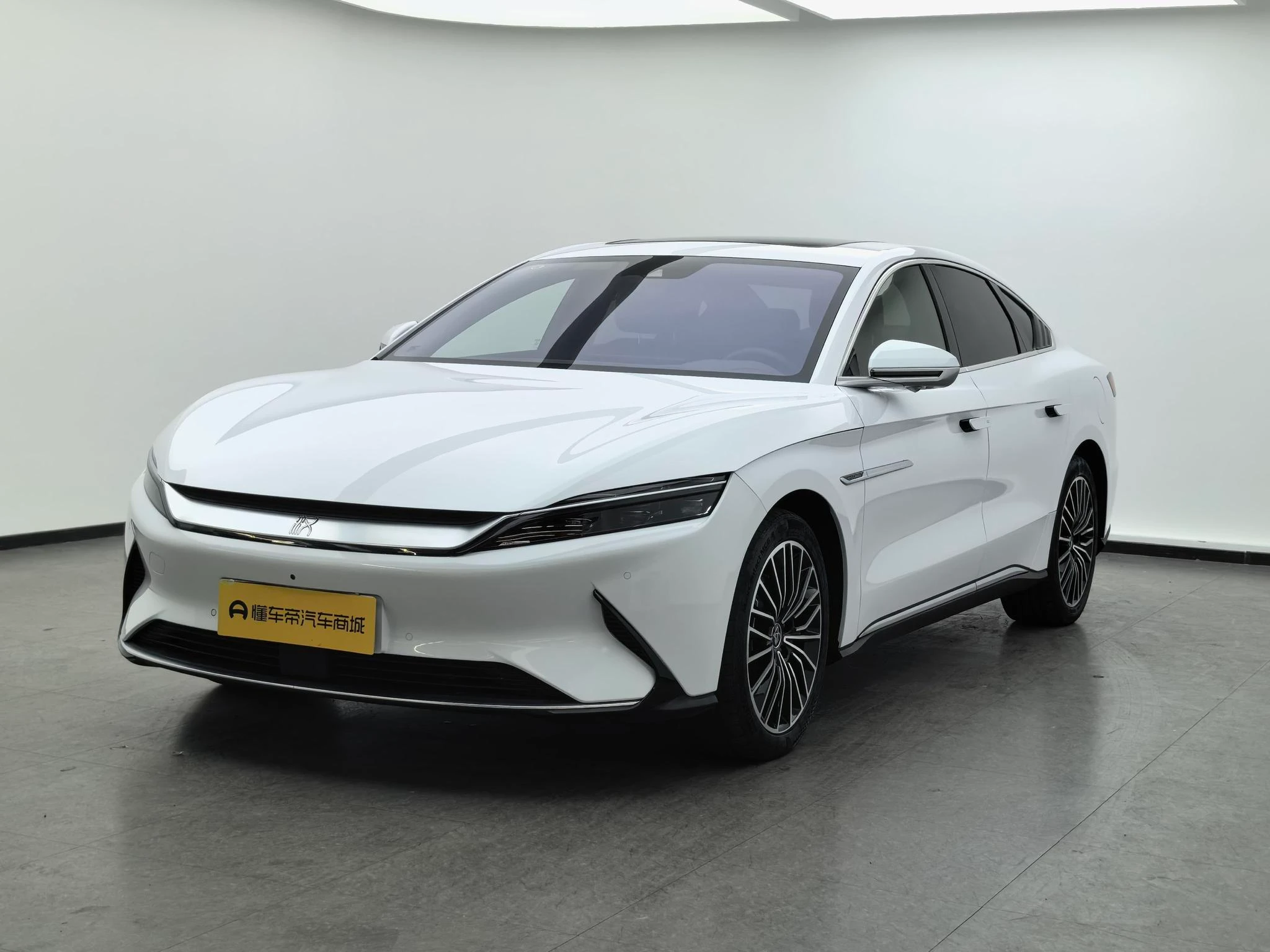 BYD Han EV
