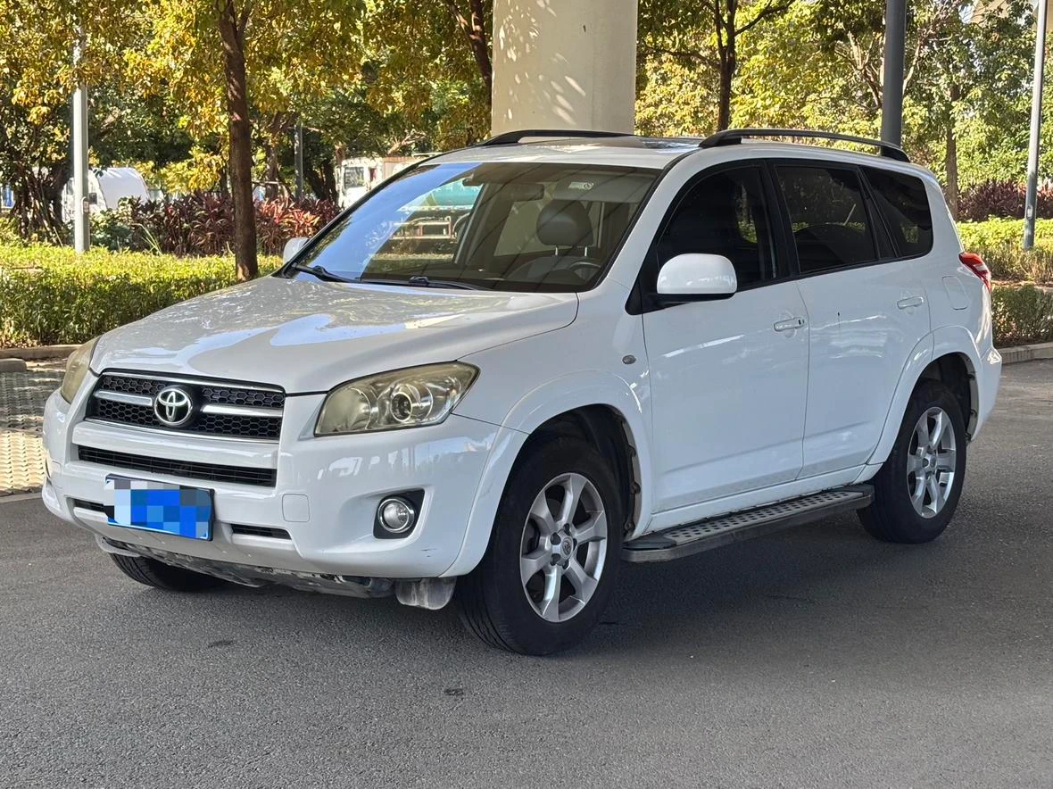 Toyota RAV4 Rongfang