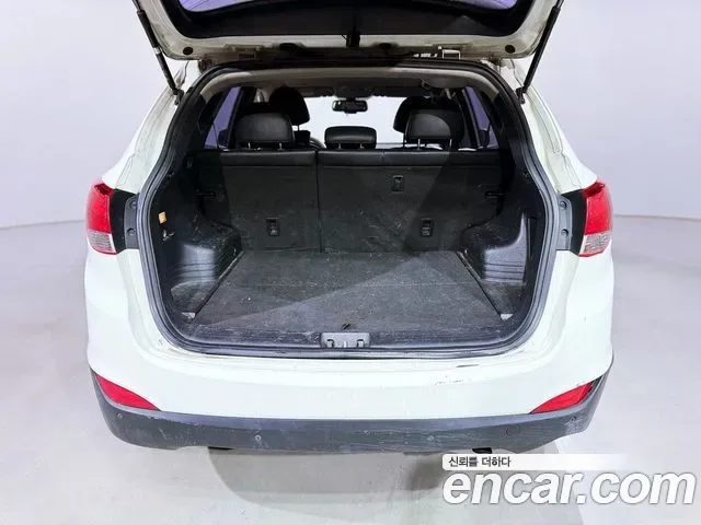 Hyundai Tucson ix, 2012 — фото 19