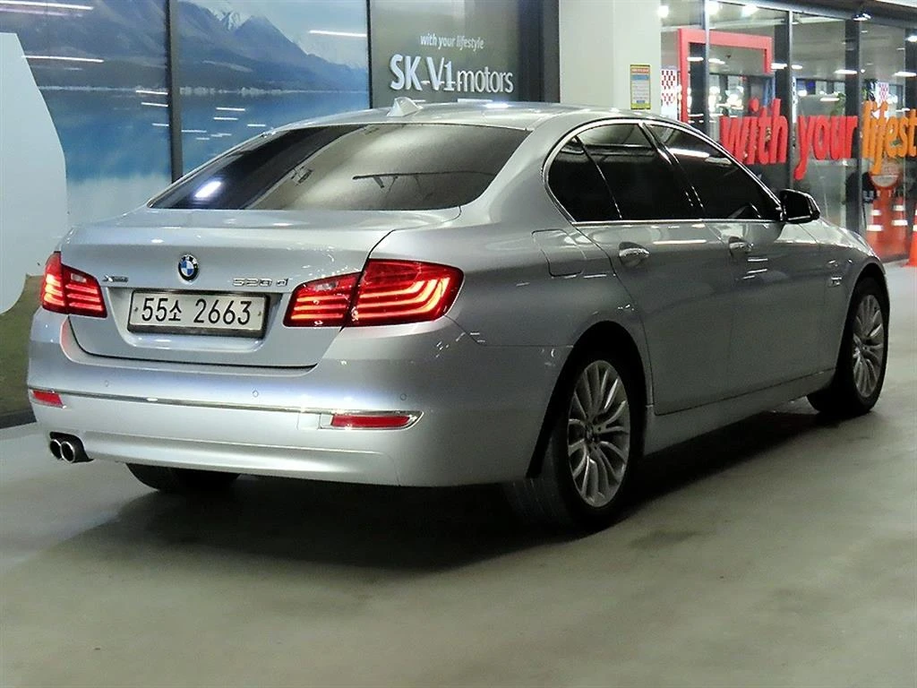 BMW 5-Series F10, 2013 — фото 2