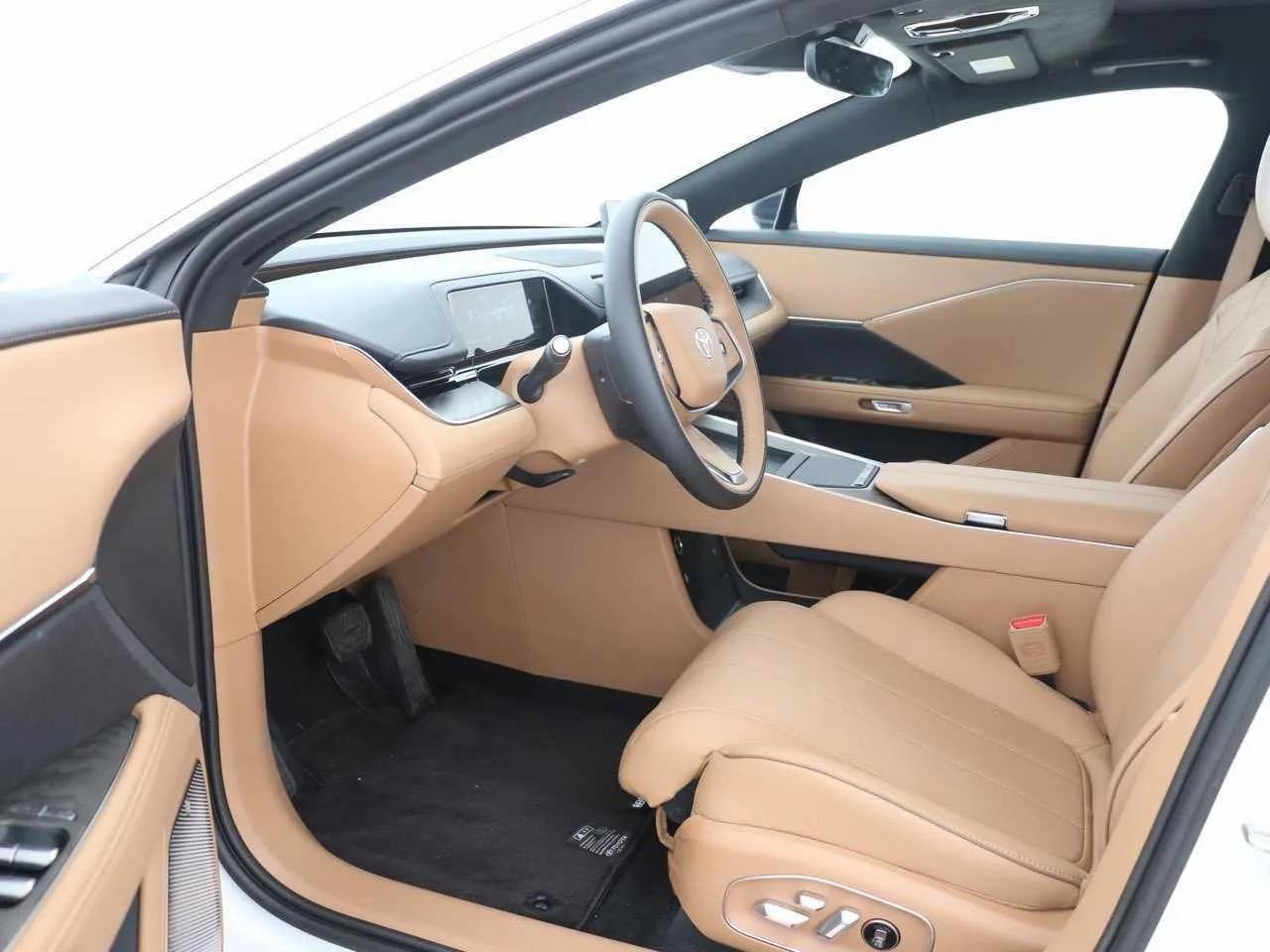 Toyota Platinum Intelligence 7, 2026 — фото 13