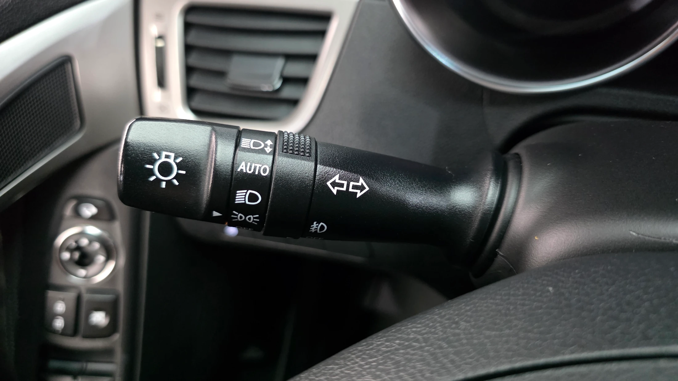 Hyundai Avante MD, 2013 — фото 17