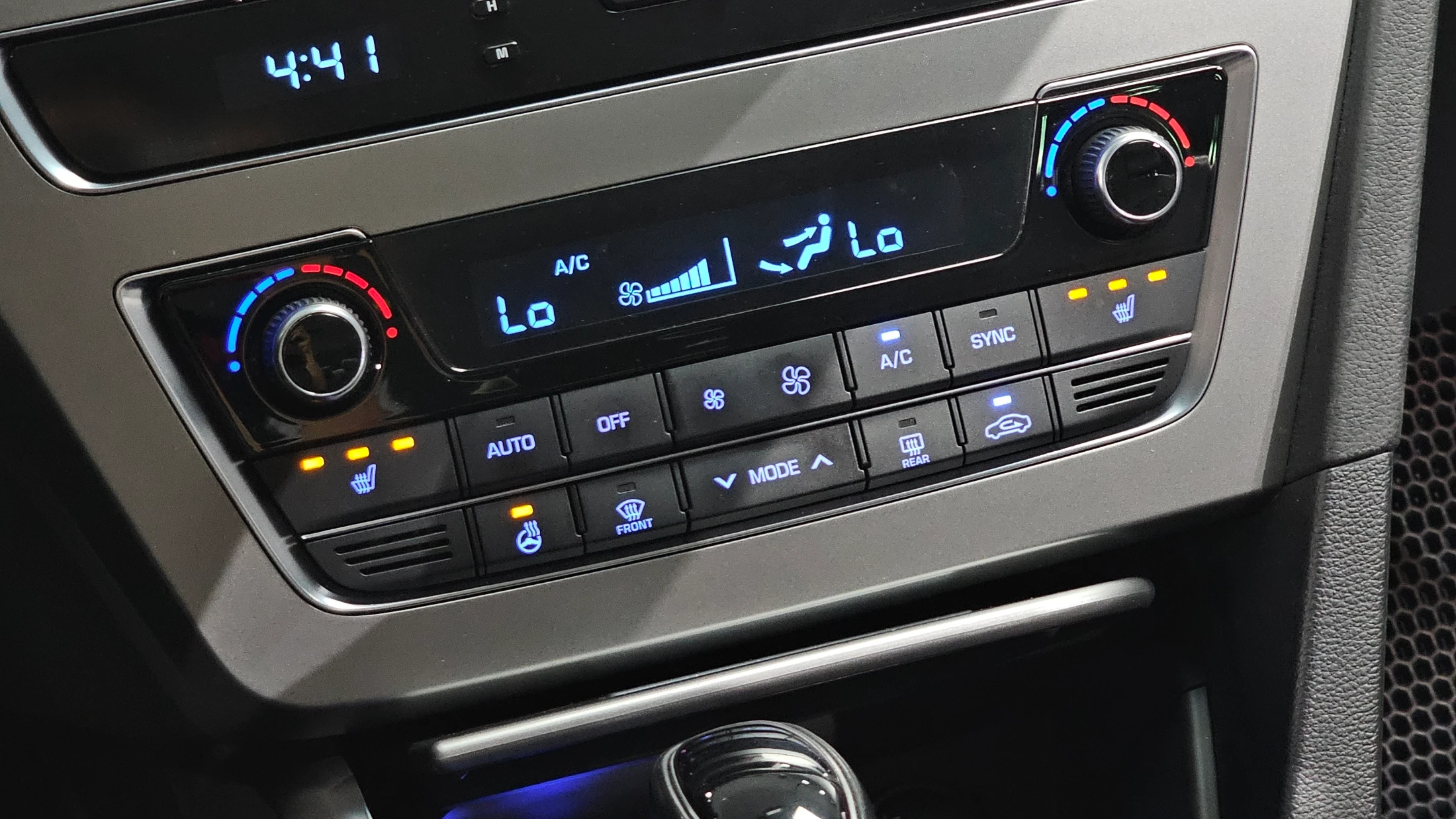 Hyundai Sonata LF Sonata, 2014 — фото 31