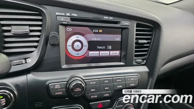 Kia K5 Hybrid, 2013 — фото 16