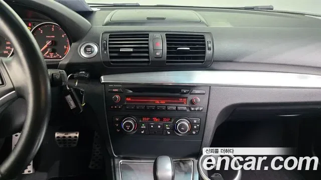 BMW 1-Series E82, 2010 — фото 14