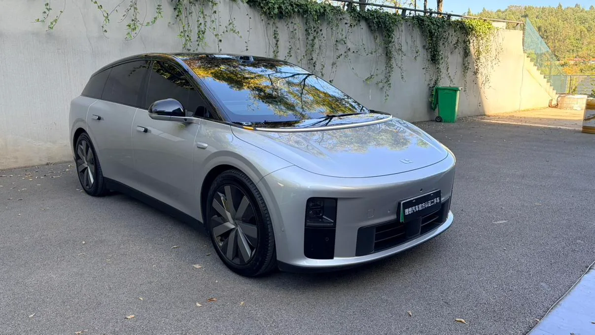 Li Auto ideal i6, 2025 — фото 3